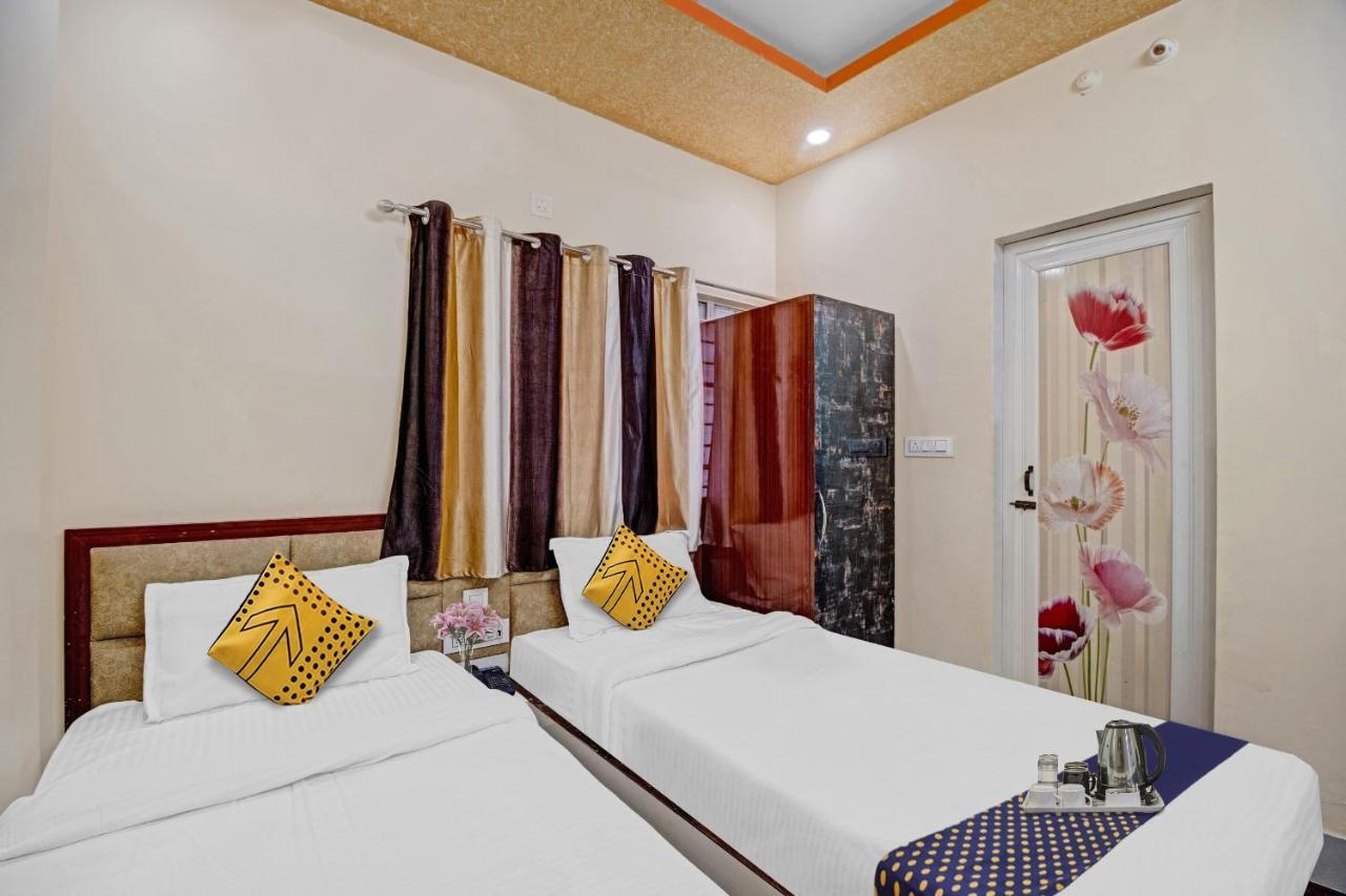 Spot On Hotel Stay In Koch Bihār Εξωτερικό φωτογραφία
