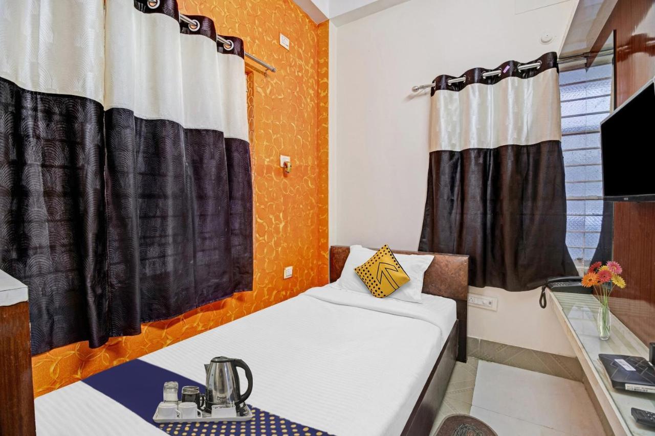 Spot On Hotel Stay In Koch Bihār Εξωτερικό φωτογραφία
